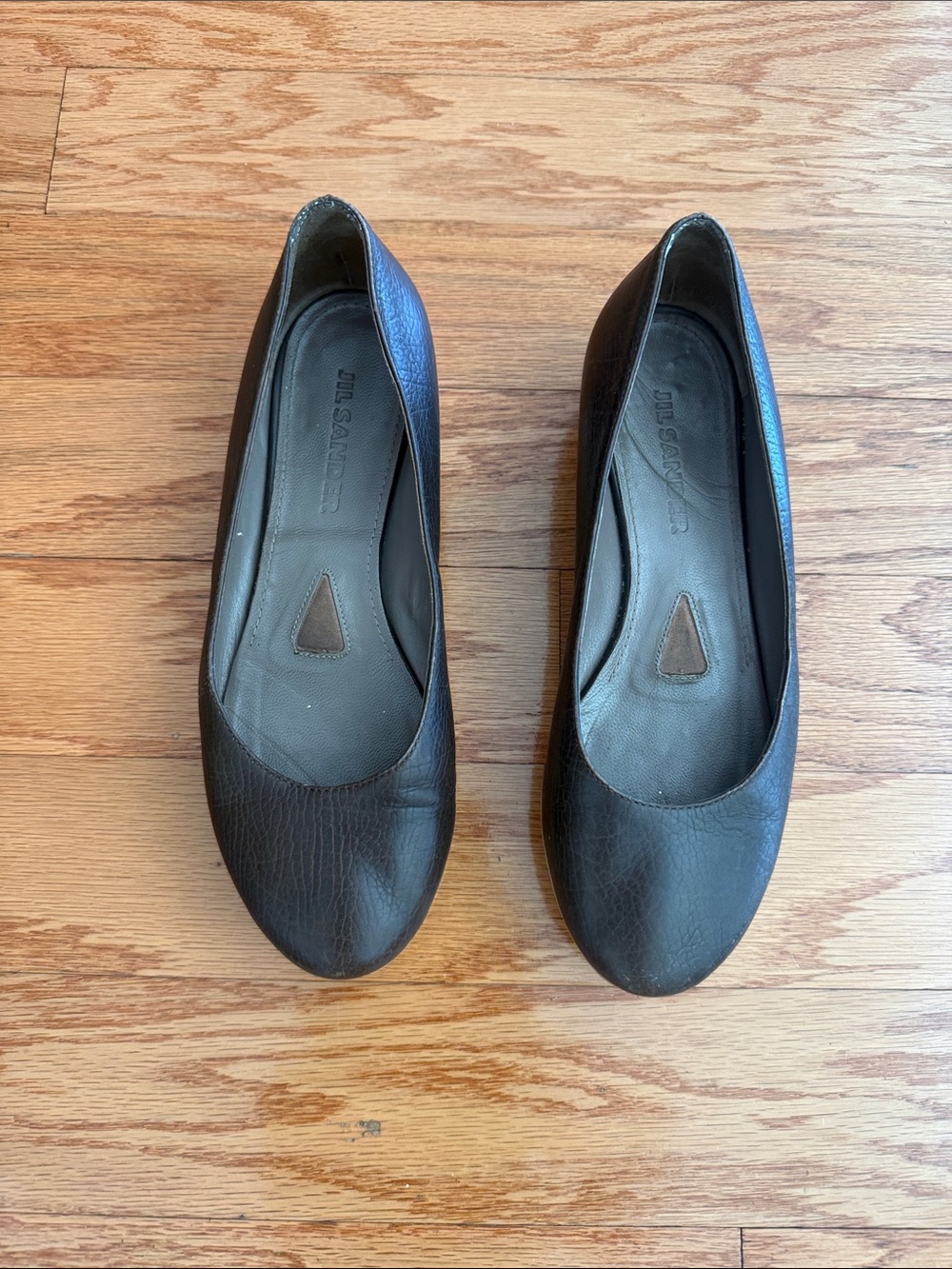 Jil Sander Brown Leather Round-Toe Flats